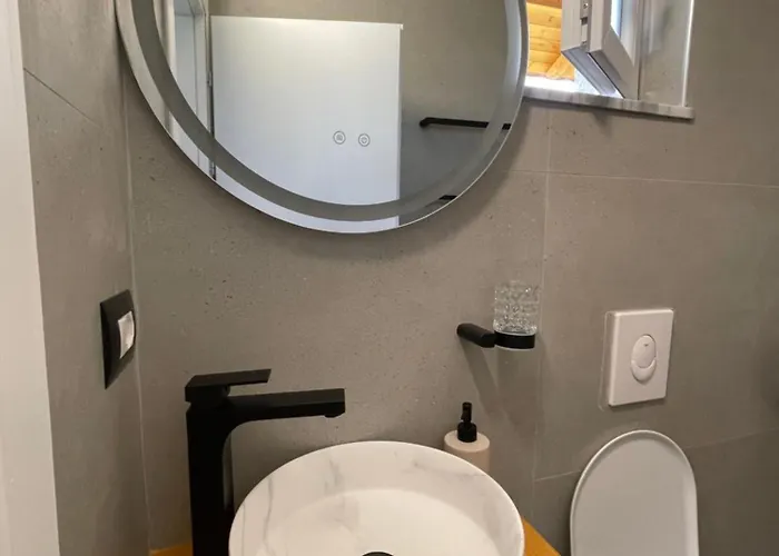 게스트하우스 Shtepia Me Lule