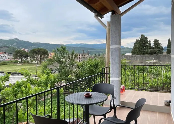 بيت ضيافة Shtepia Me Lule